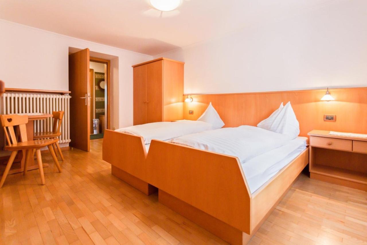 Villa Alpina Apartments Santa Cristina Val Gardena Zewnętrze zdjęcie