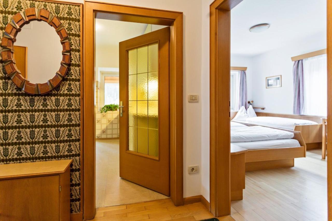 Villa Alpina Apartments Santa Cristina Val Gardena Zewnętrze zdjęcie